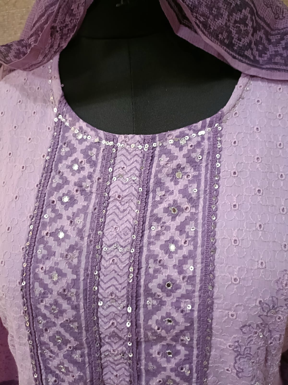 Lavender Hakoba Cotton Embroidery Suit
